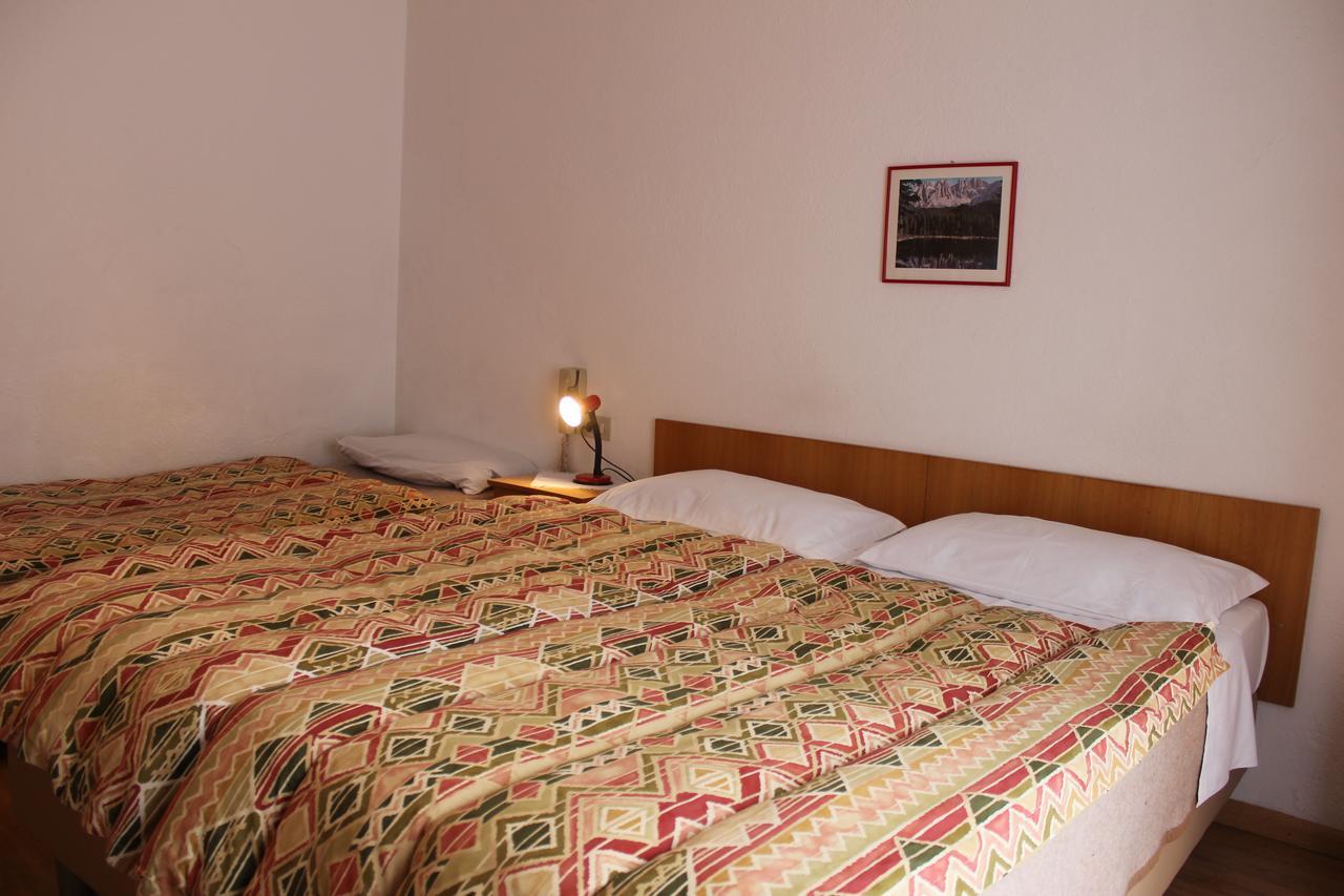 Garni Hirsch Hotel Canazei Eksteriør billede