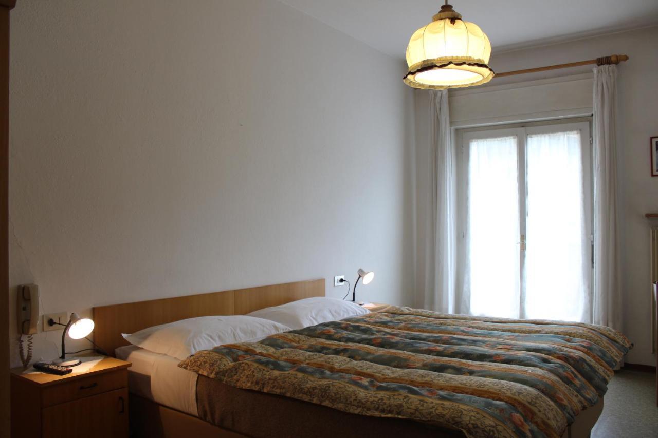 Garni Hirsch Hotel Canazei Eksteriør billede